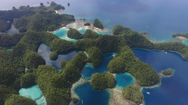Bucas Grande Island