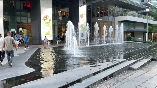 One Bonifacio High Street Park