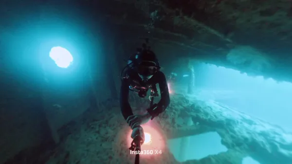 Corto Divers