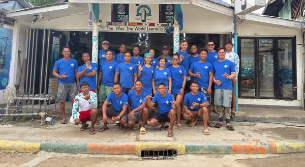 200 Bar Diving Center