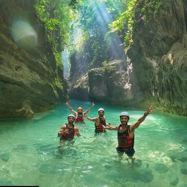Wonderfalls Canyoneering Alegria