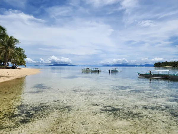 Pamomoan Beach