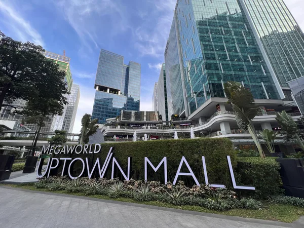 Uptown Mall Upper Ground Floor Dancing Fountain
