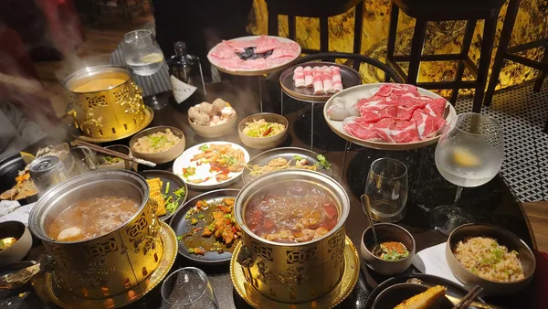 Chairman FU Hotpot Bar 福主席火锅