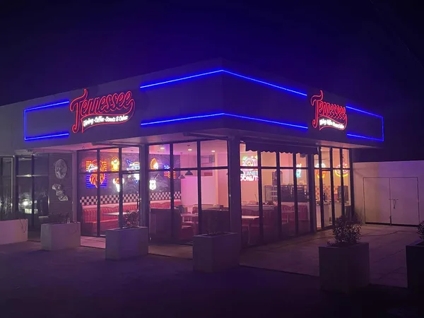 Tennessee Dining & Coffee