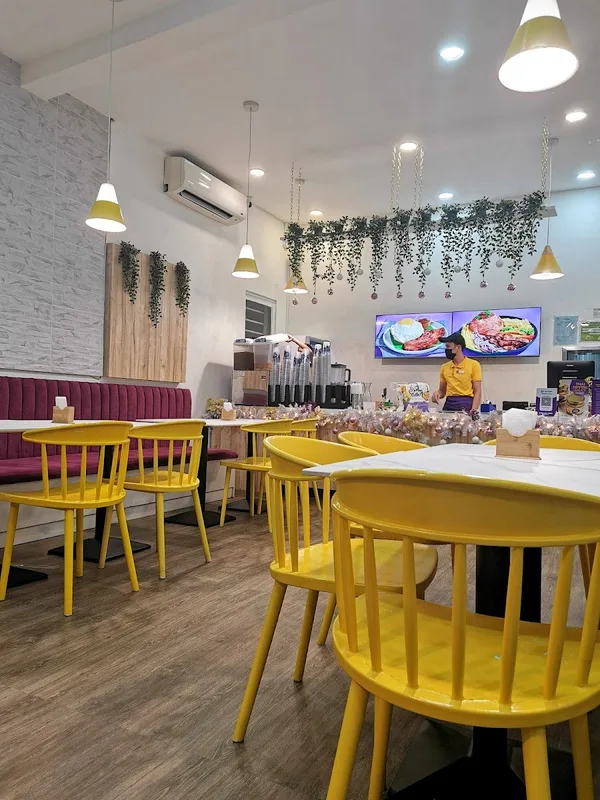 Thai Mango - BF Homes Parañaque