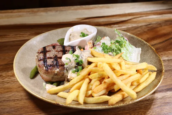 TGH The Grillhouse Sportsbar