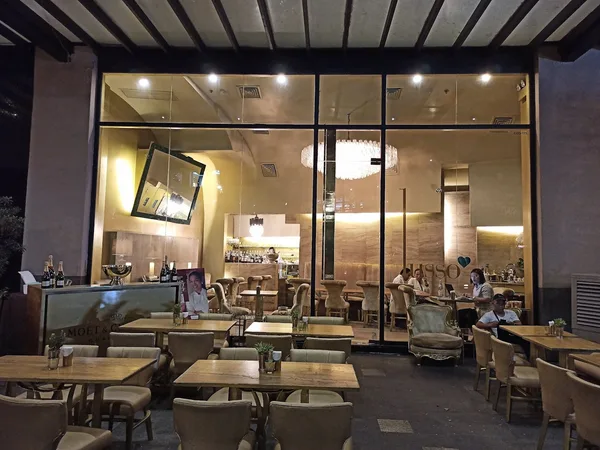 Lusso by Margarita Forés - Greenbelt 5