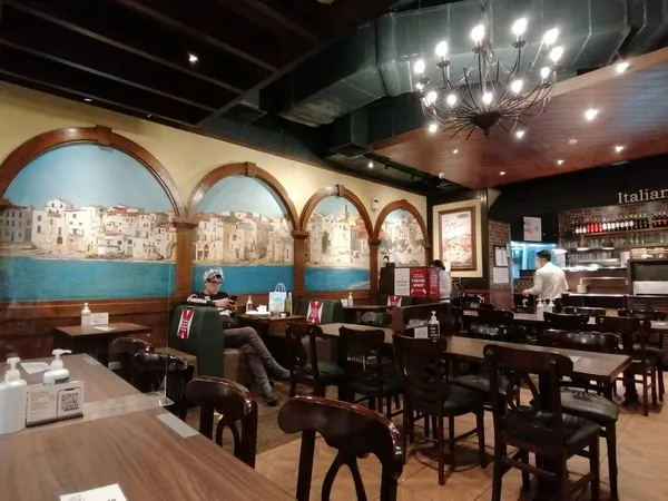 Italianni's Glorietta 4 - Ayala Malls