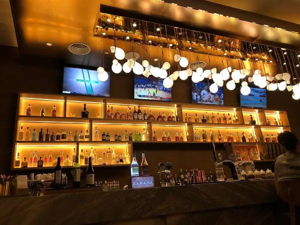 Port Bar