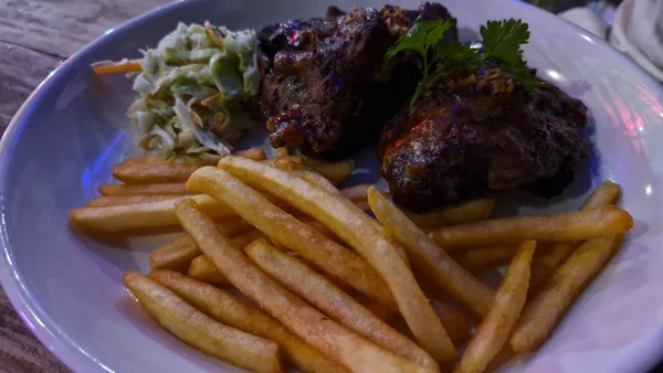 Kumbira Restaurant & Bar