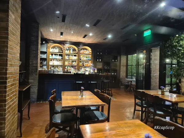 Wildflour Restaurant - Alabang