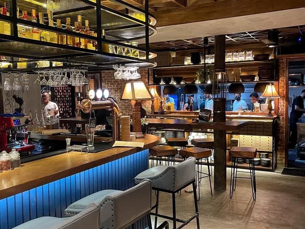 Boudica Café Bar - CityGolf Plaza