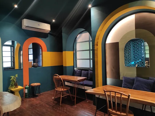 Cosmic Kapitolyo, Pasig - A Vegan Restaurant & Cafe