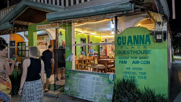 Guanna's Place restaurant