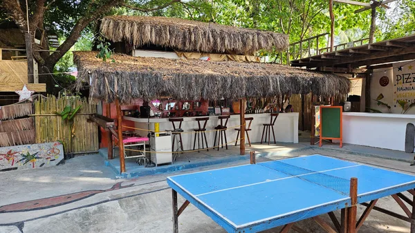 OIA Beach Hostel - El Nido