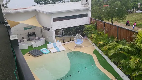 LUXI Private Resort