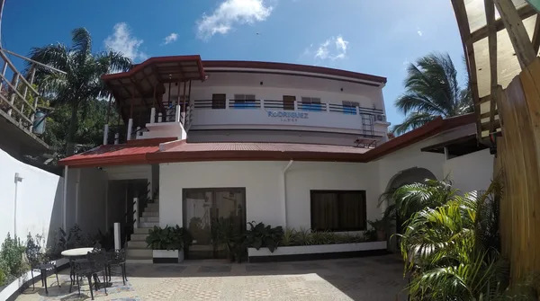 Rodriguez Lodge