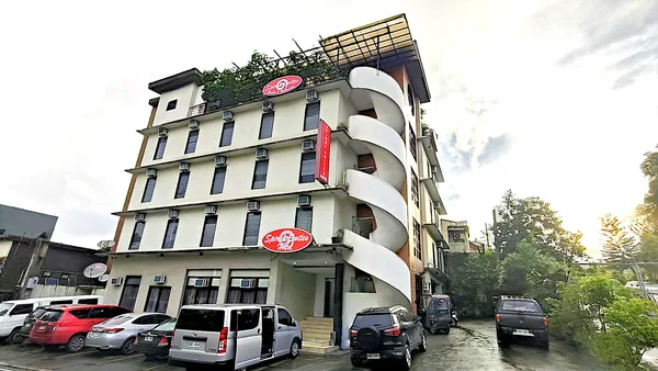 Spiral Suites Hotel