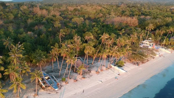 Paliton Beach
