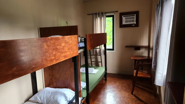Laguno Bed and Breakfast