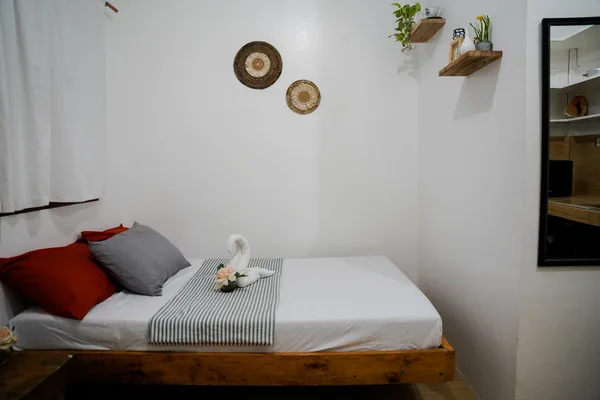 TOBY HOUSE SIARGAO