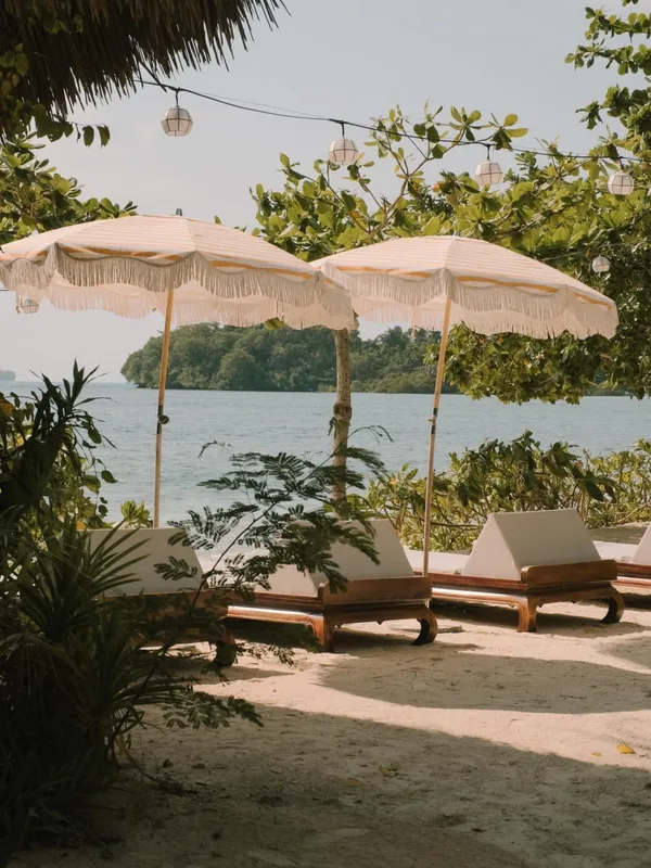 INARA SIARGAO, BEACH RESORT — 4