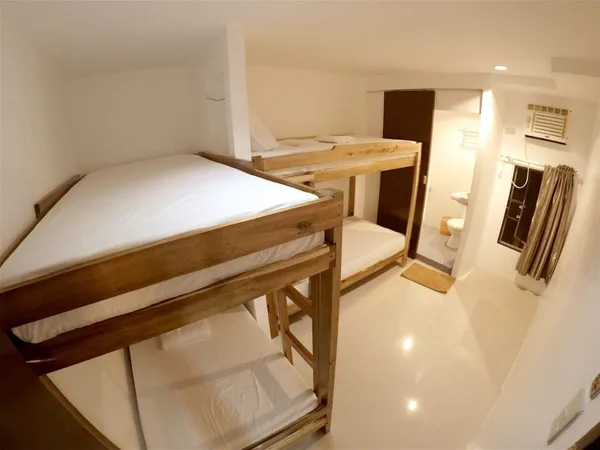 Pawikan Hostel El Nido