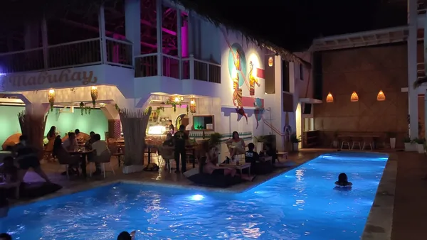Happiness Hostel Boracay