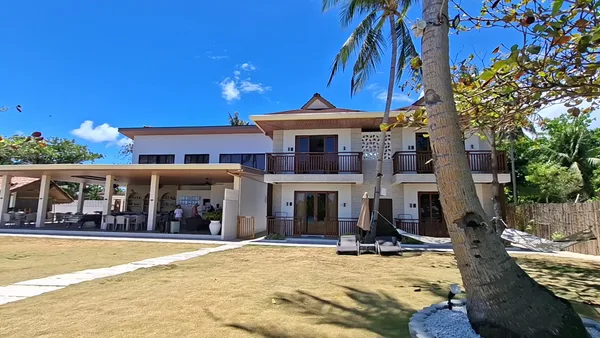 Chellie Rose Resort Hotel