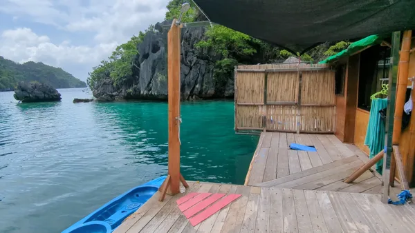 Paolyn Houseboats Coron Island