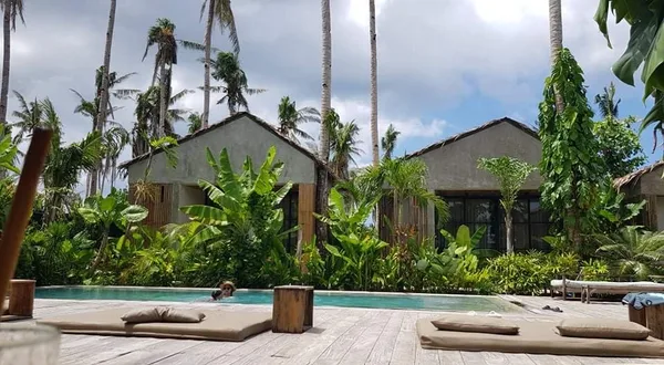 Surfing Temple