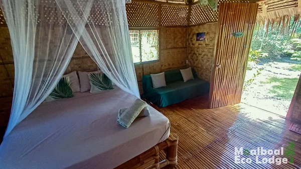 Moalboal Eco Lodge