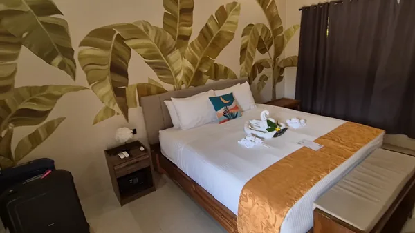 La Colonial Resort